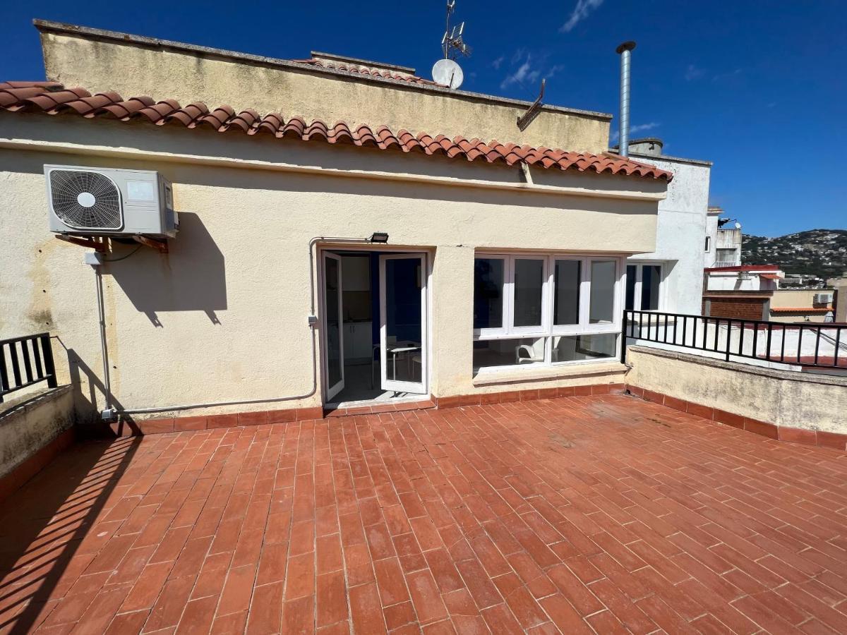 Apartaments Monjardi Lloret de Mar Exterior photo